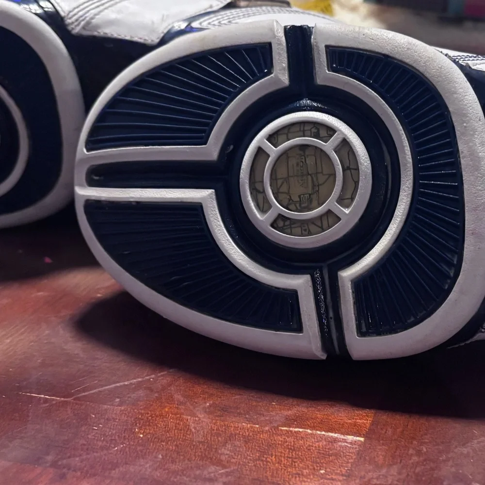 Nike Zoom LeBron 5 'White Midnight Navy' basketball shoes without ankle straps - Picture 3 of 8